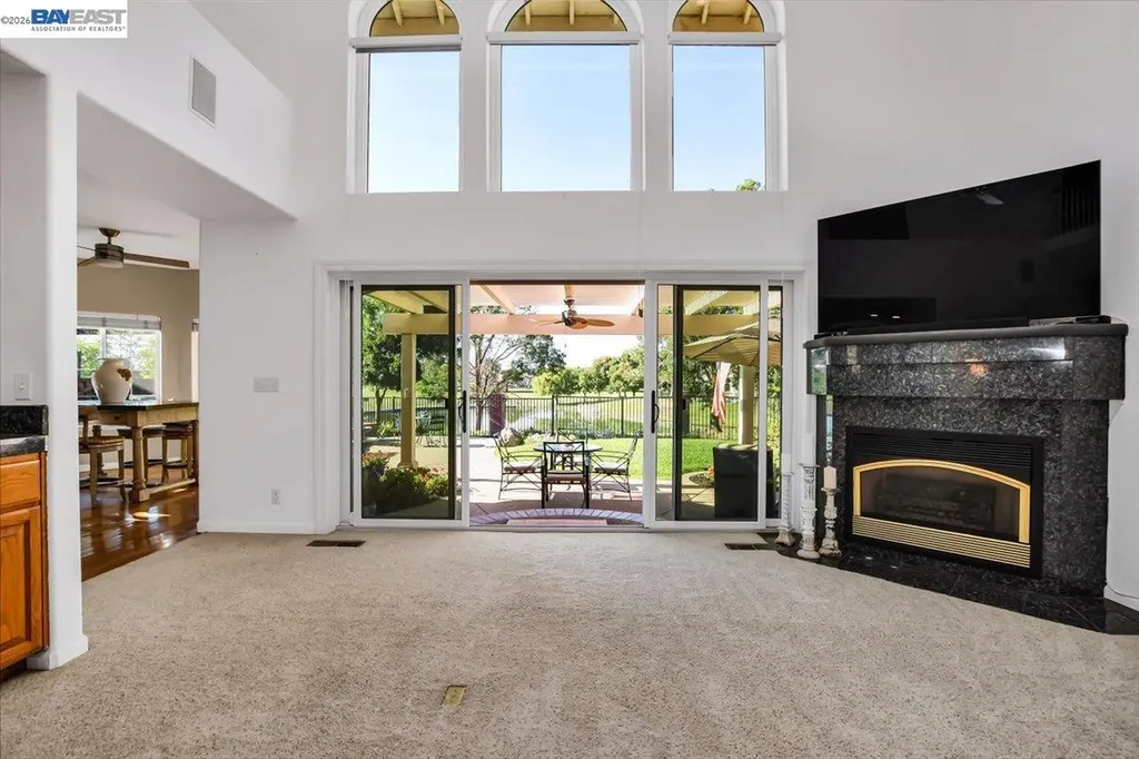 82 Edgeview Court Discovery Bay CA 94505