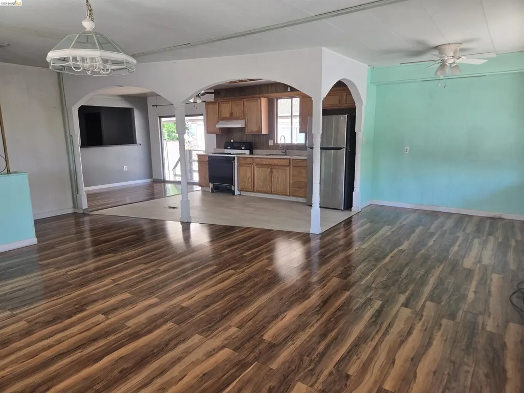 3301 Buchanan Antioch CA 94509