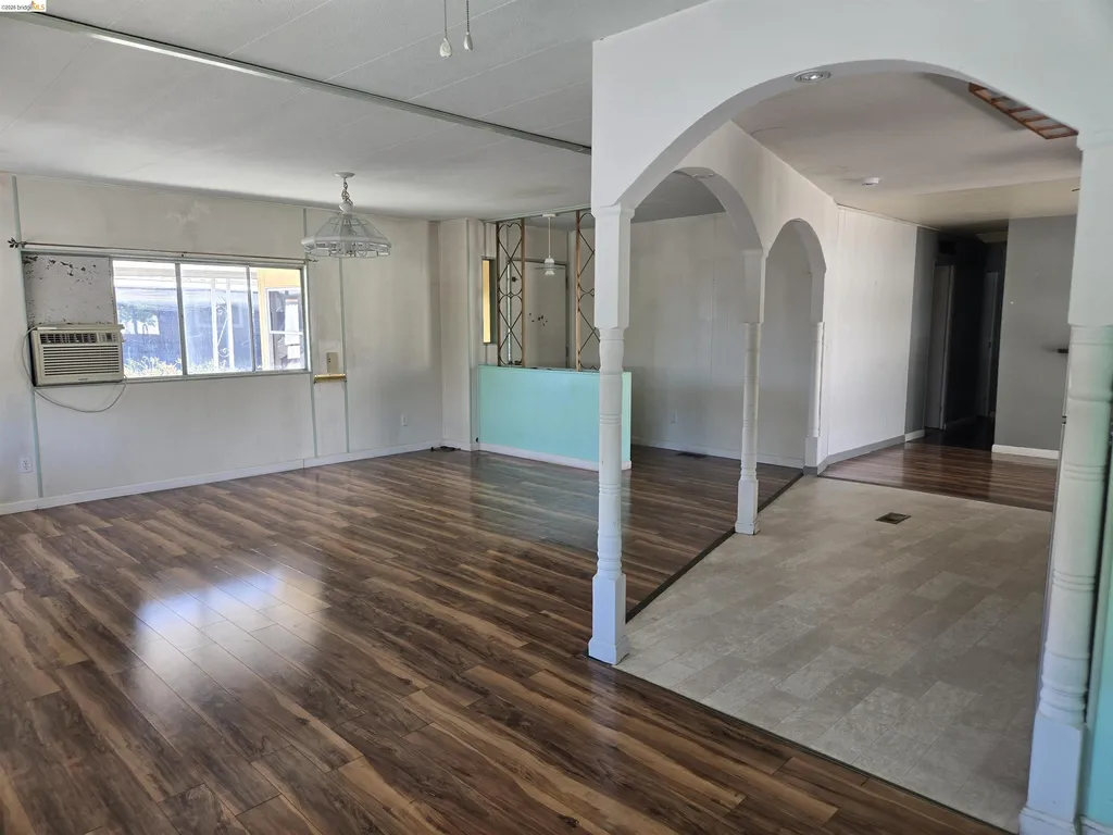 3301 Buchanan Antioch CA 94509