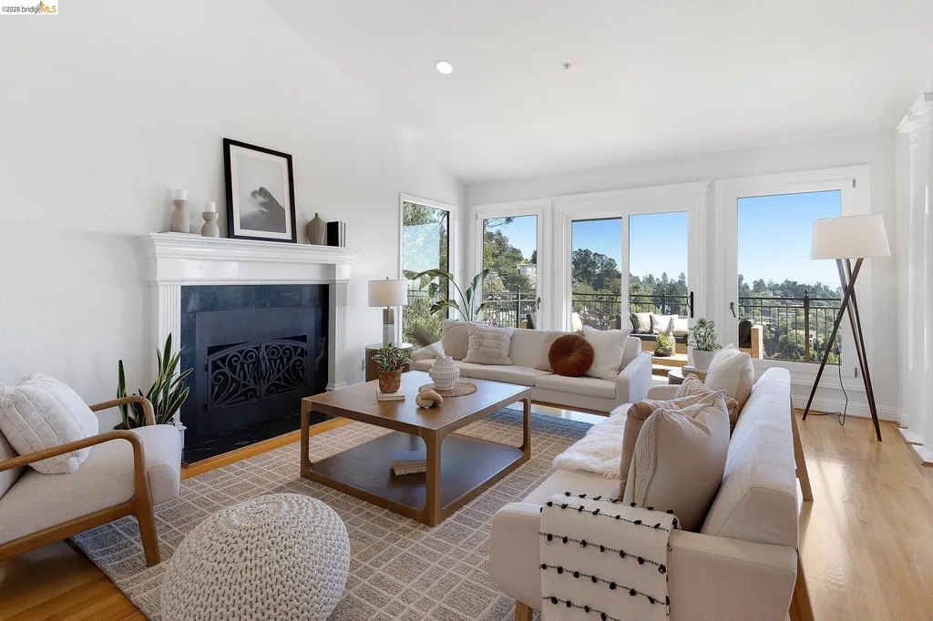 7015 Elverton Drive Oakland CA 94611