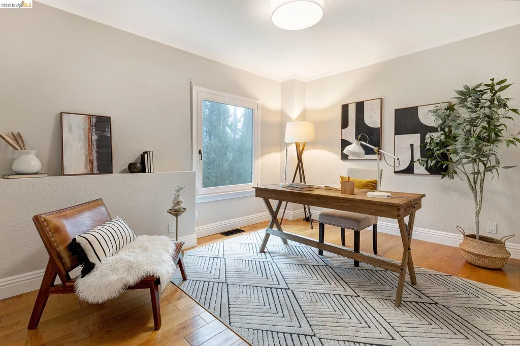 7015 Elverton Drive Oakland CA 94611