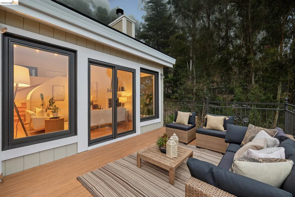 7015 Elverton Drive Oakland CA 94611