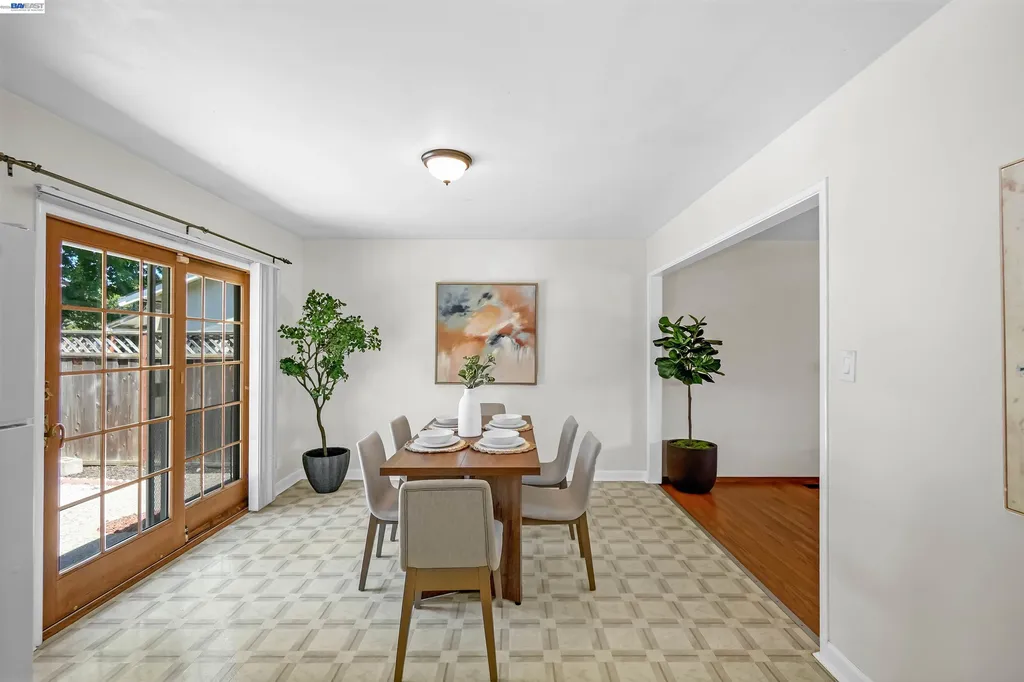 885 Devonshire Avenue San Leandro CA 94579