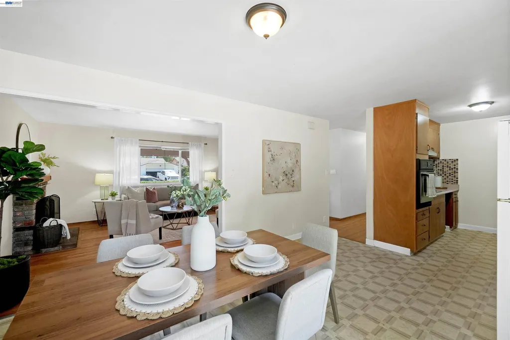 885 Devonshire Avenue San Leandro CA 94579