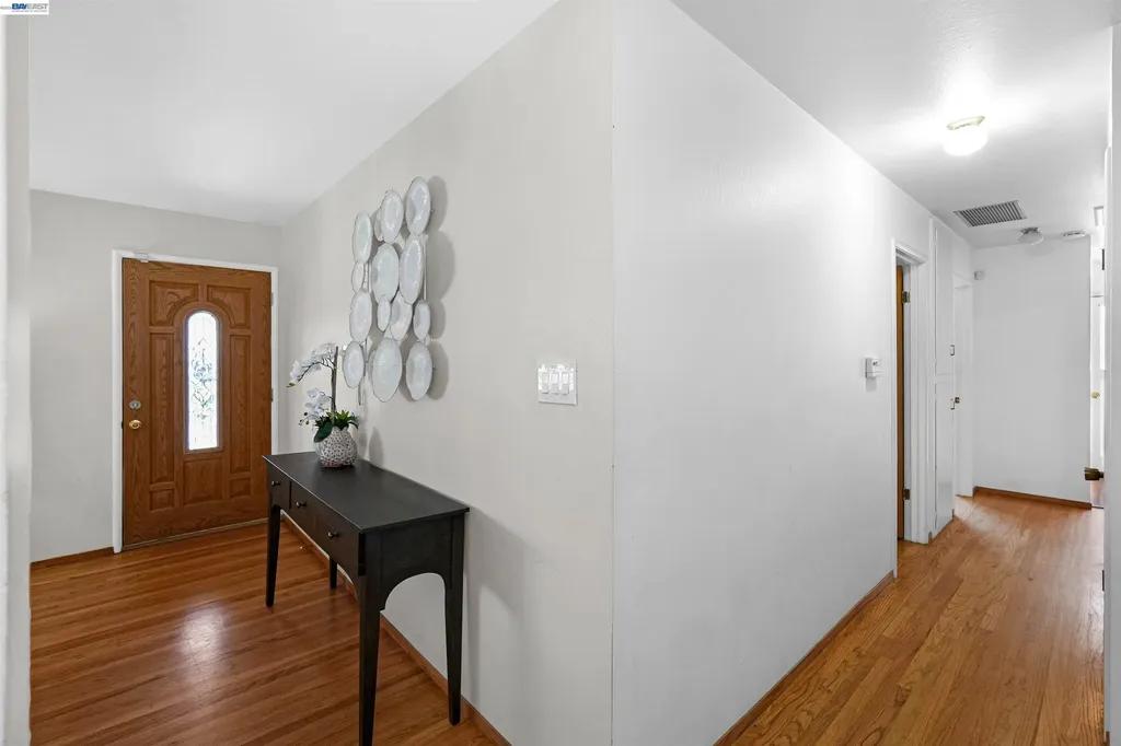 885 Devonshire Avenue San Leandro CA 94579