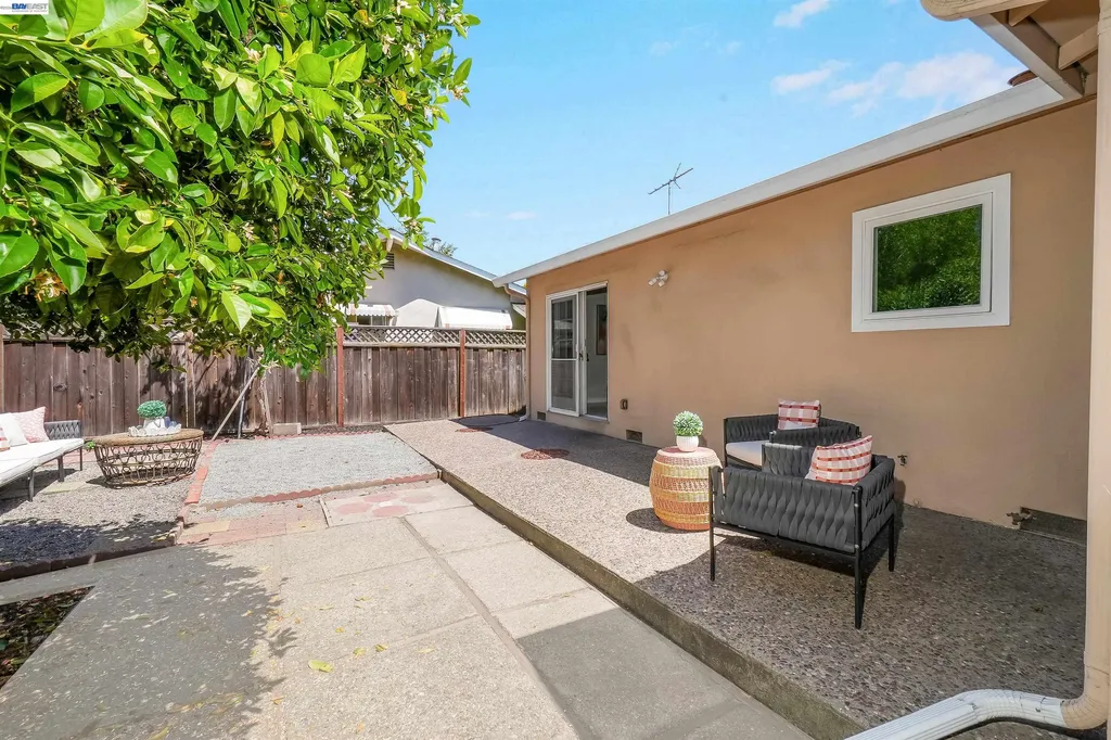 885 Devonshire Avenue San Leandro CA 94579
