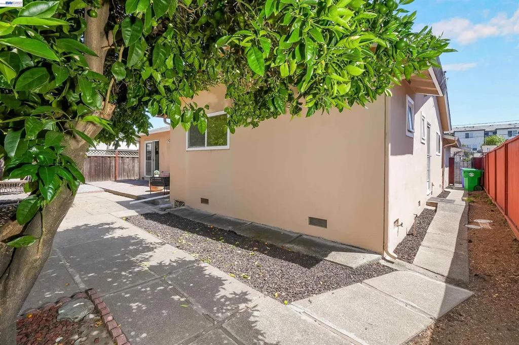 885 Devonshire Avenue San Leandro CA 94579