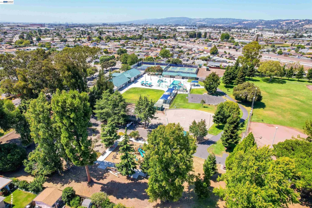 885 Devonshire Avenue San Leandro CA 94579