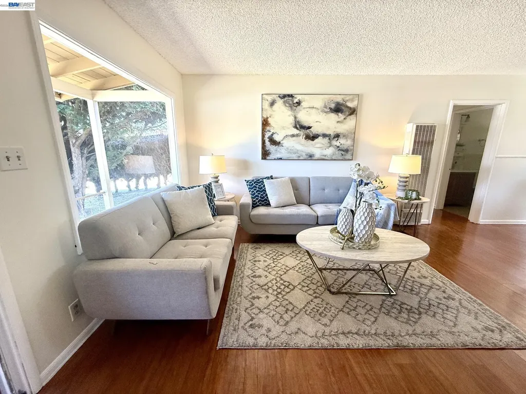 16984 Westerman Hayward CA 94541