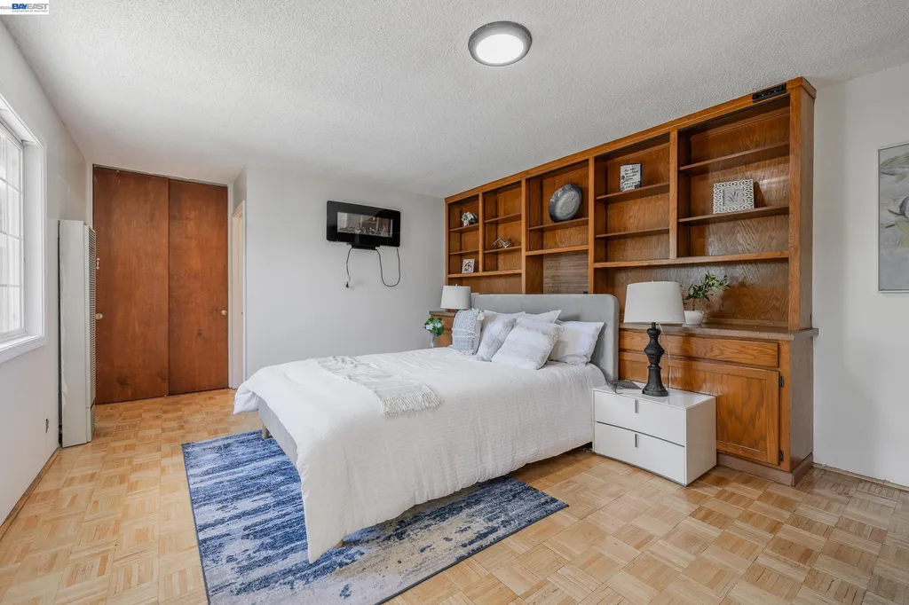 16984 Westerman Hayward CA 94541