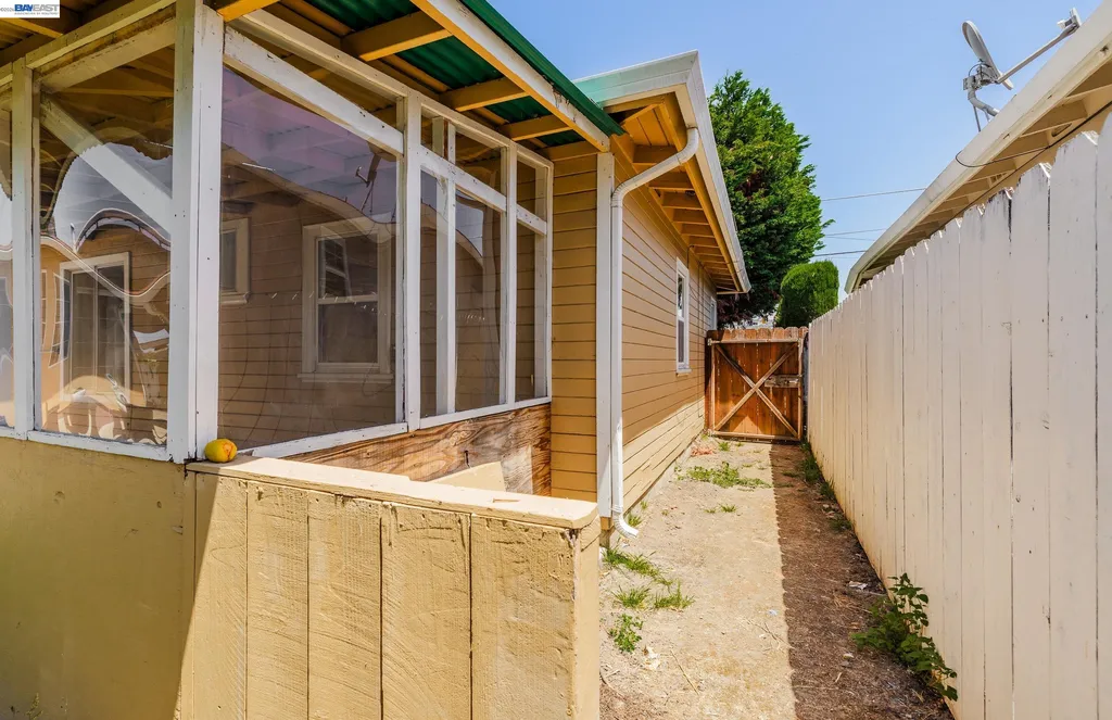 16984 Westerman Hayward CA 94541