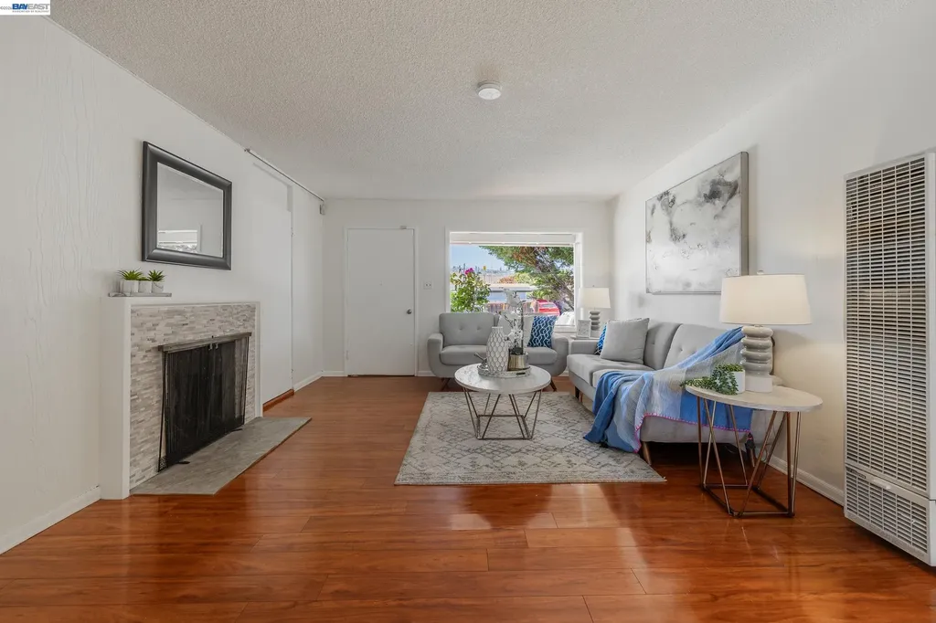 16984 Westerman Hayward CA 94541