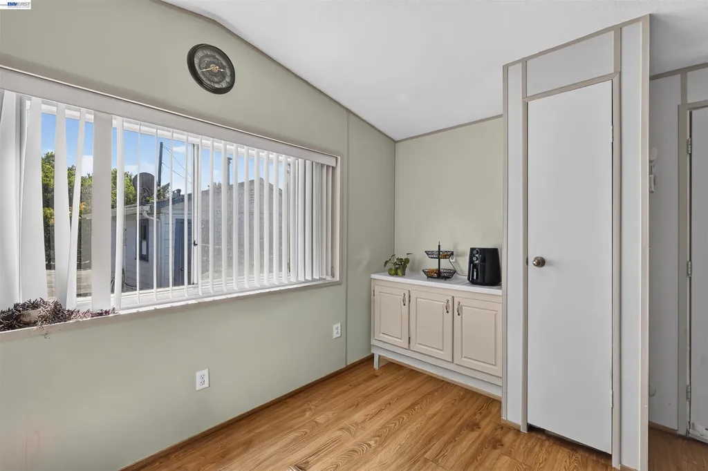 828 Olivina Avenue Livermore CA 94551