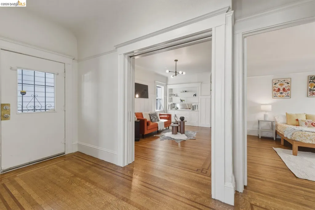 523 25th Street Oakland CA 94612