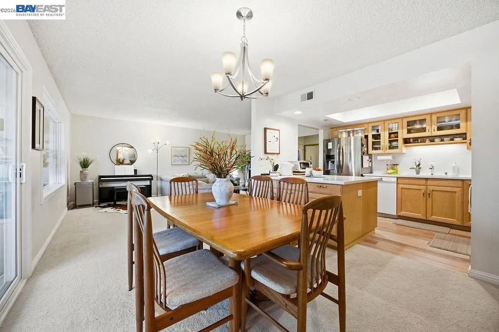 2520 Ptarmigan Walnut Creek CA 94595