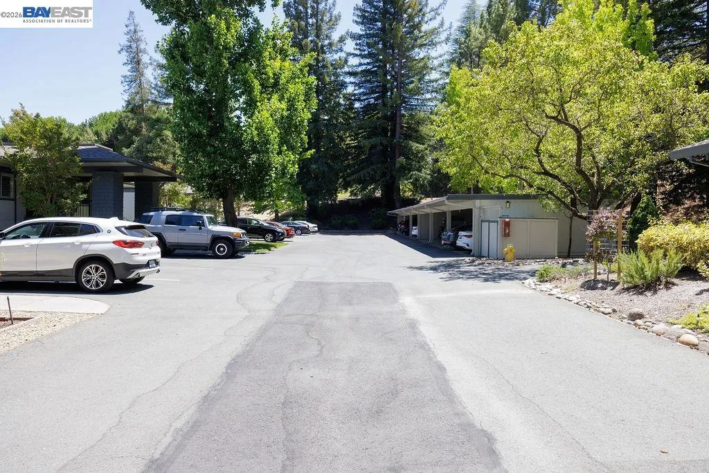 2520 Ptarmigan Walnut Creek CA 94595
