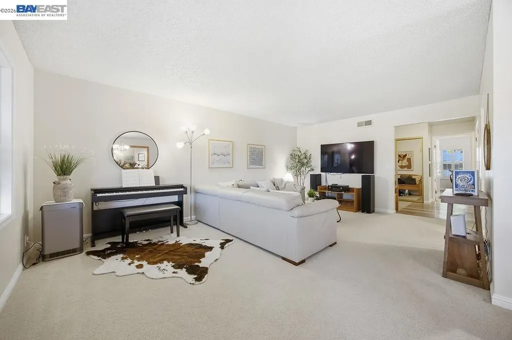 2520 Ptarmigan Walnut Creek CA 94595