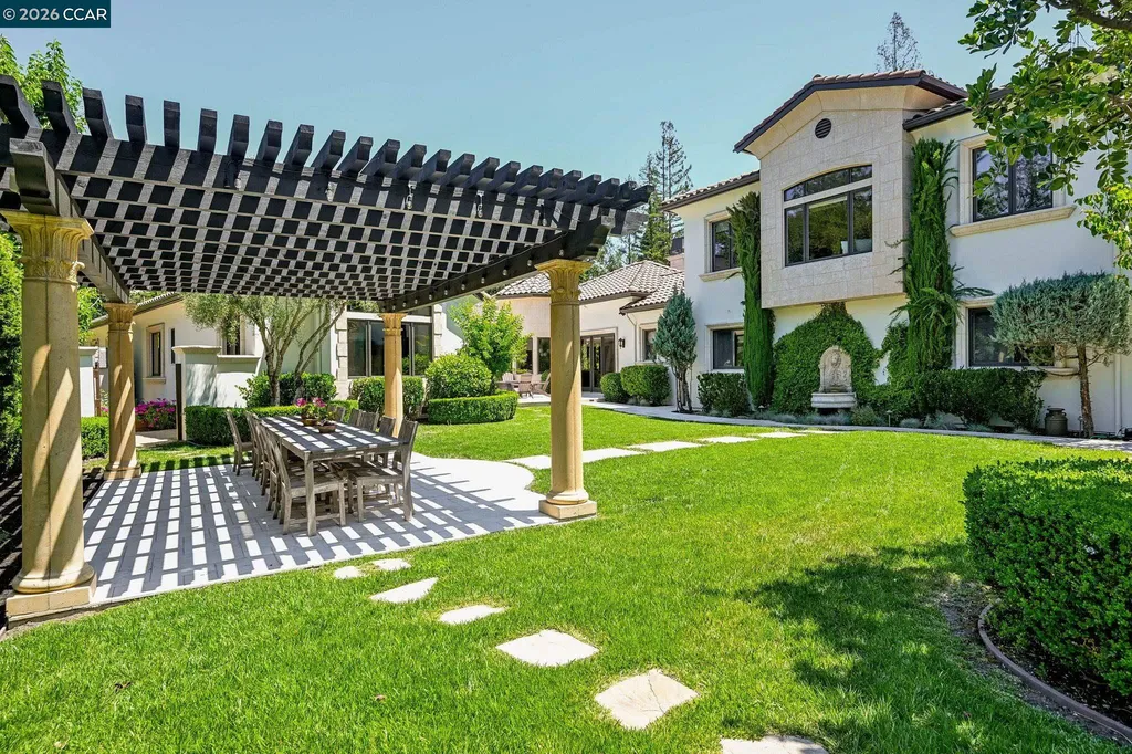 2080 Calle Los Callados Diablo CA 94528