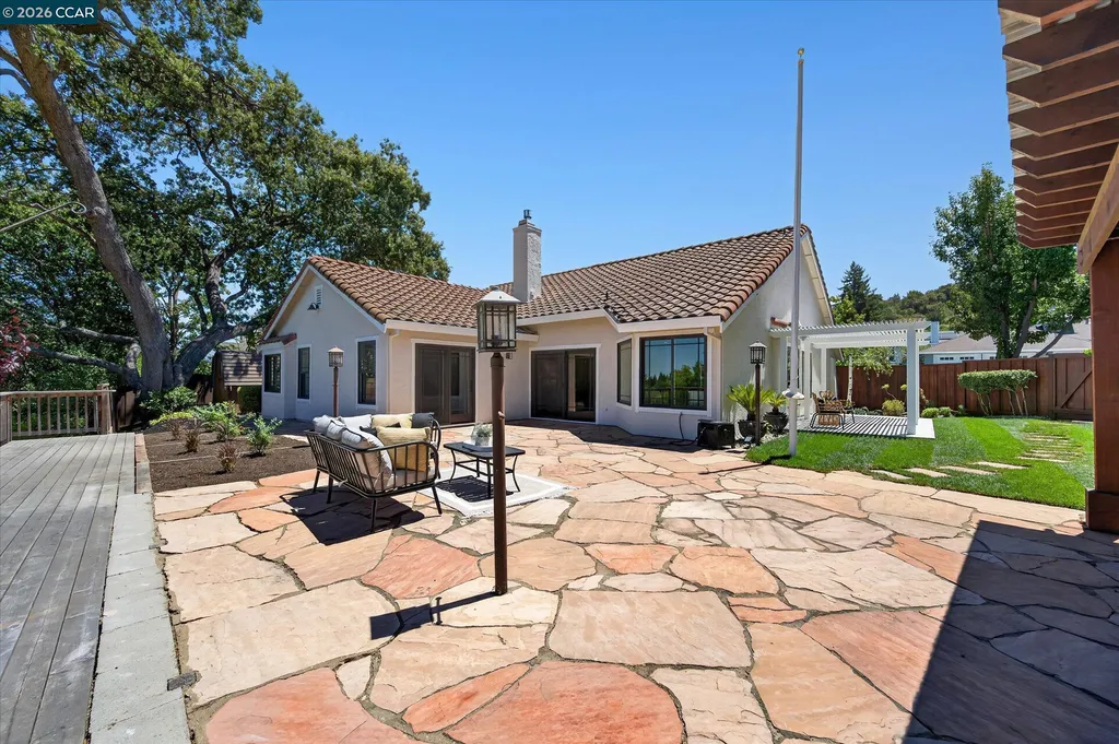 220 Briaridge Court Pleasant Hill CA 94523
