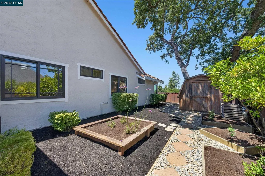 220 Briaridge Court Pleasant Hill CA 94523