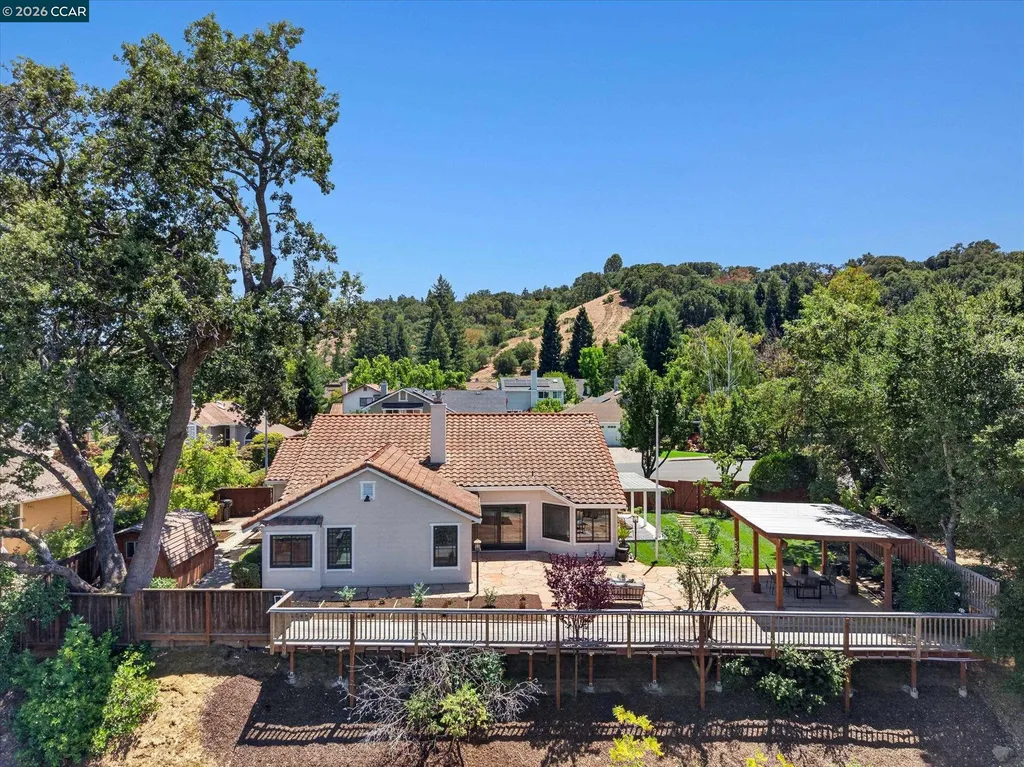 220 Briaridge Court Pleasant Hill CA 94523