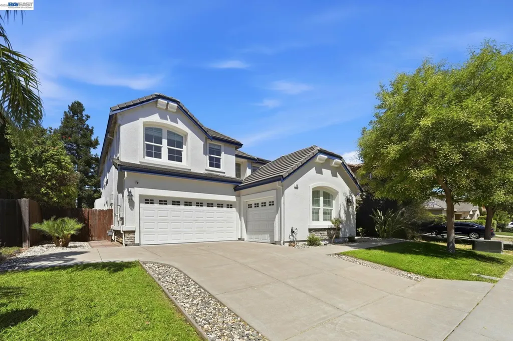 15 Vitruvius Court Oakley CA 94561