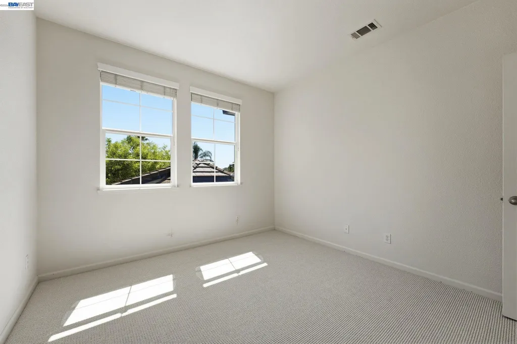 15 Vitruvius Court Oakley CA 94561