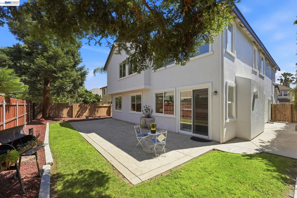 15 Vitruvius Court Oakley CA 94561
