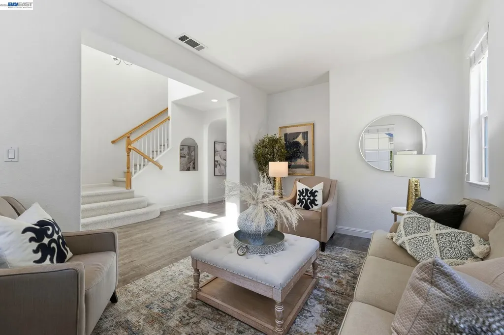 15 Vitruvius Court Oakley CA 94561