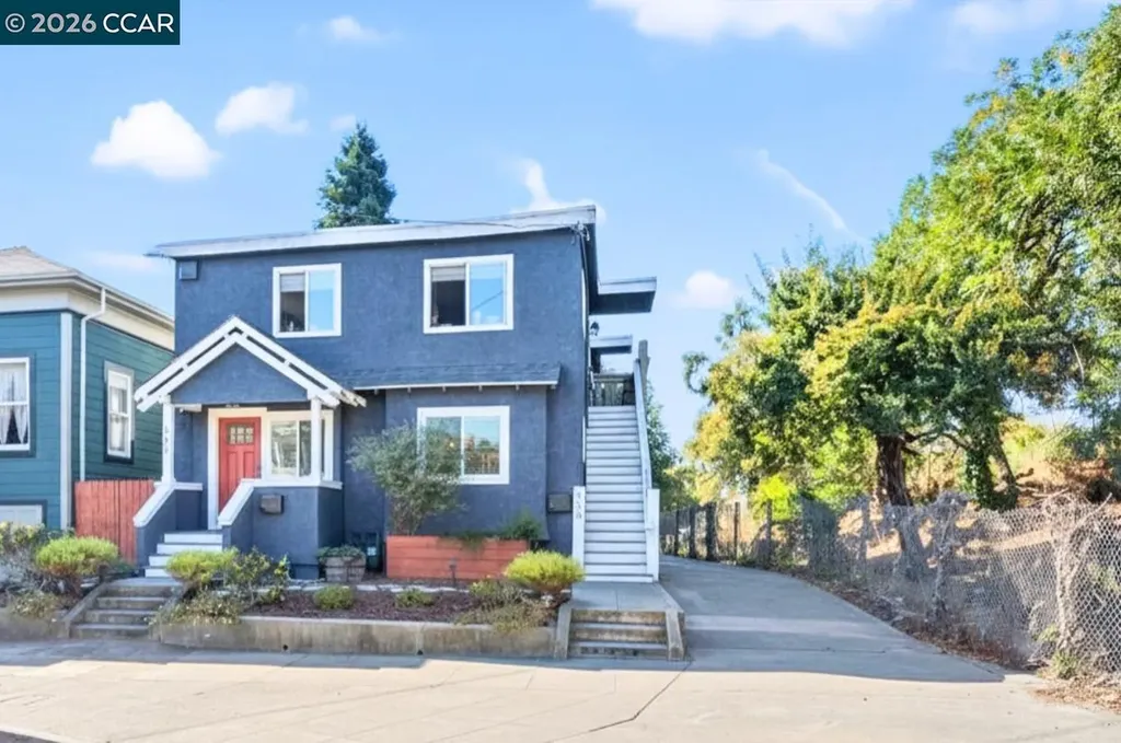 557 43rd Street Oakland CA 94609