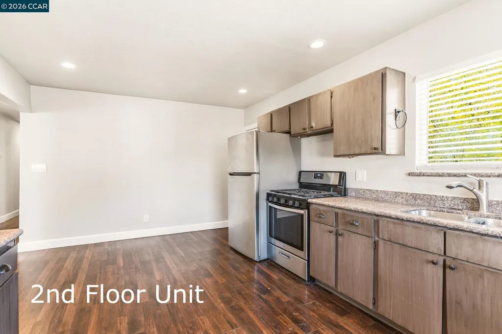 557 43rd Street Oakland CA 94609
