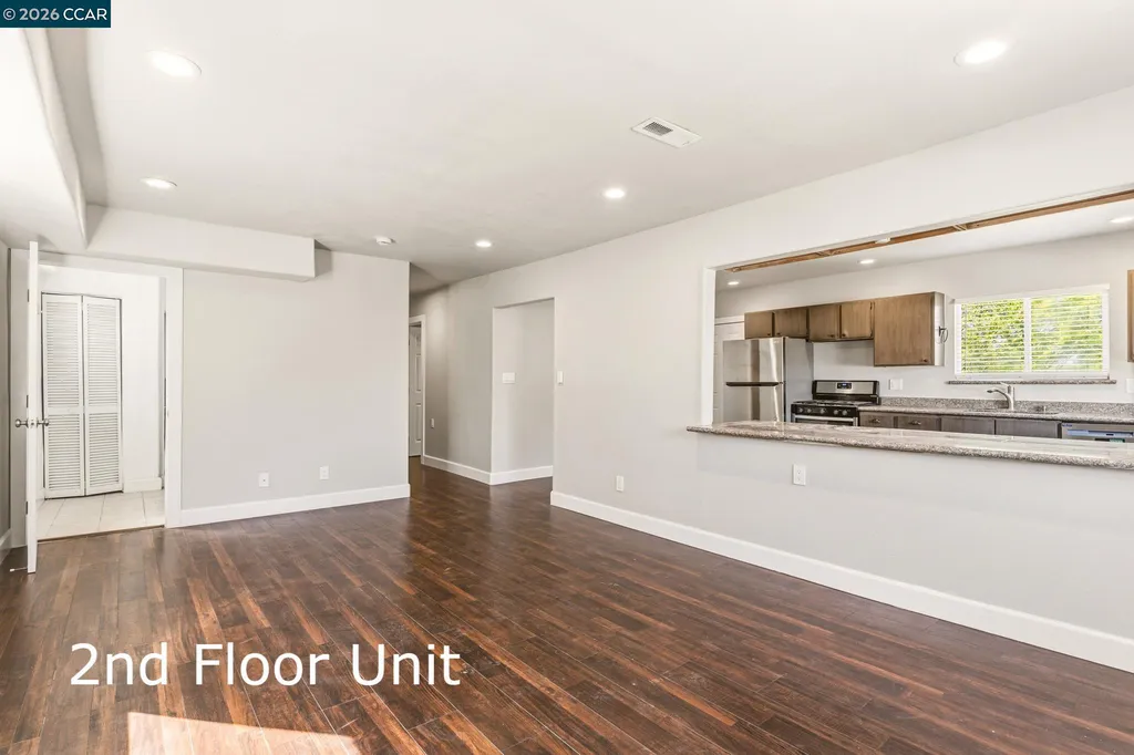 557 43rd Street Oakland CA 94609