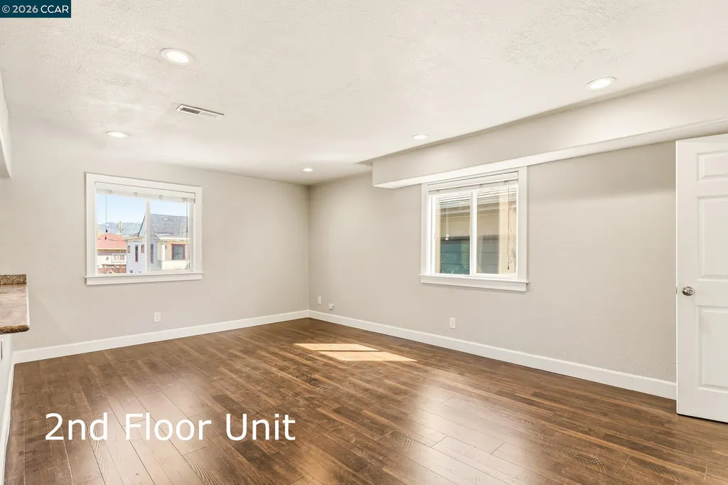 557 43rd Street Oakland CA 94609