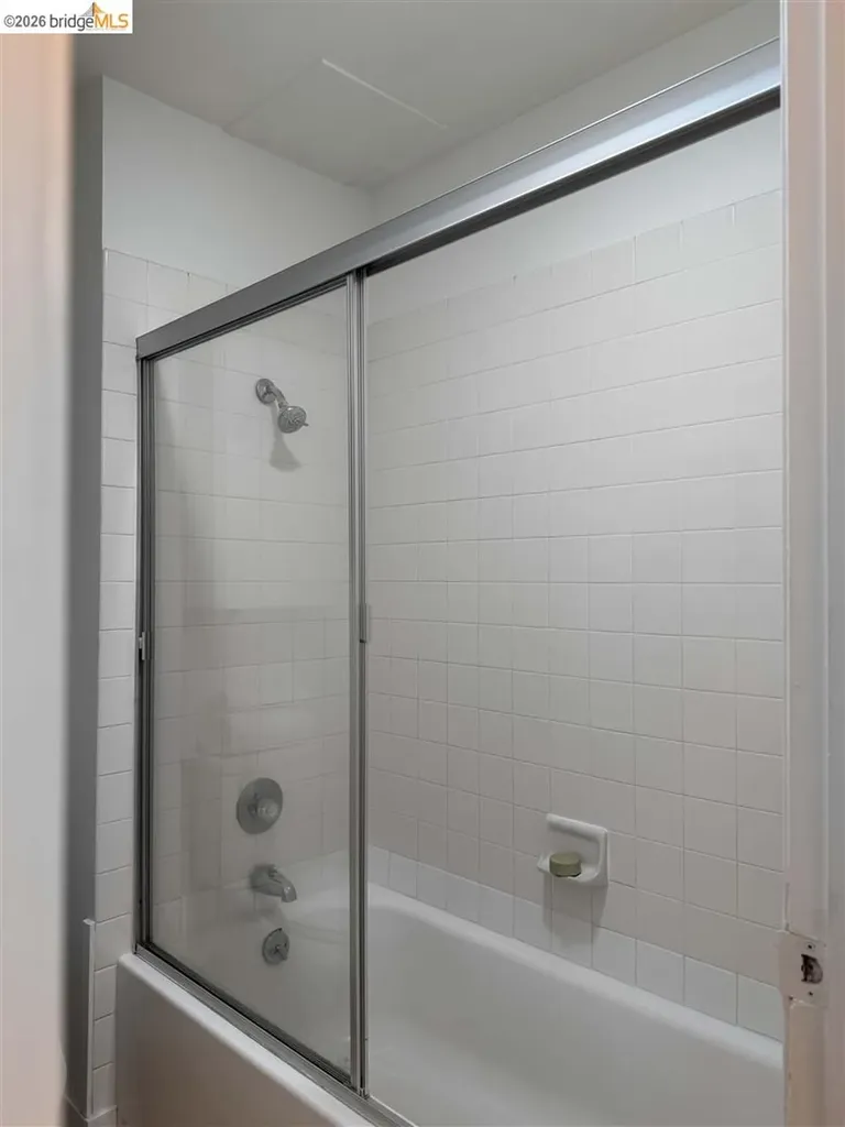 385 Jayne Avenue Oakland CA 94610