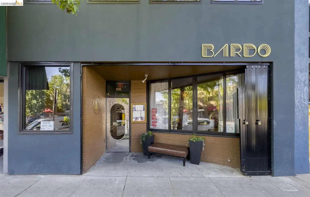 385 Jayne Avenue Oakland CA 94610