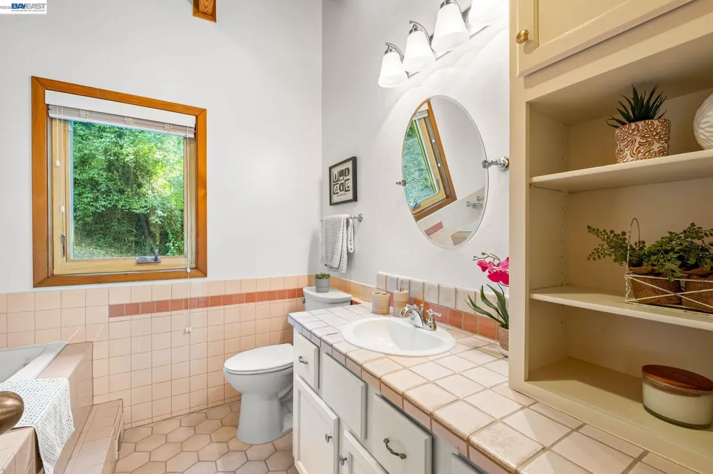 279 Castle Hill Ranch Road Walnut Creek CA 94595