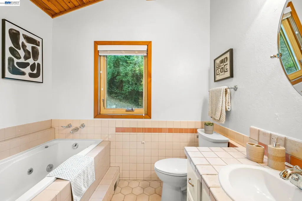 279 Castle Hill Ranch Road Walnut Creek CA 94595