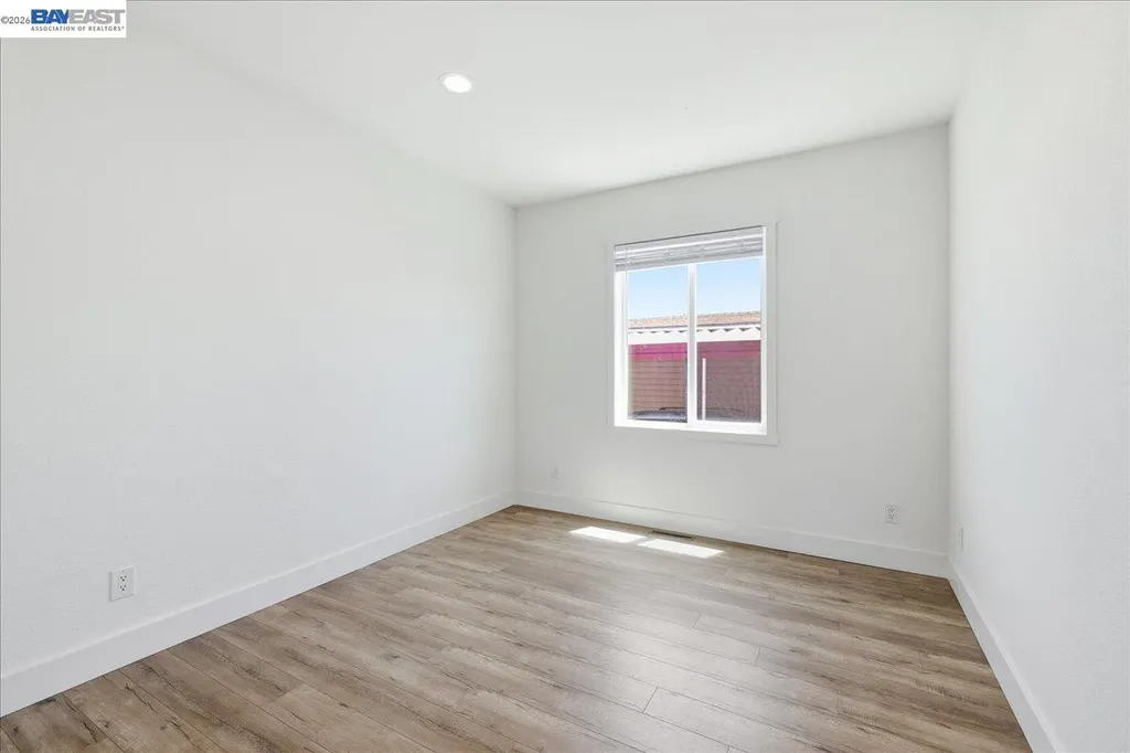 27915 Pueblo Springs Hayward CA 94545