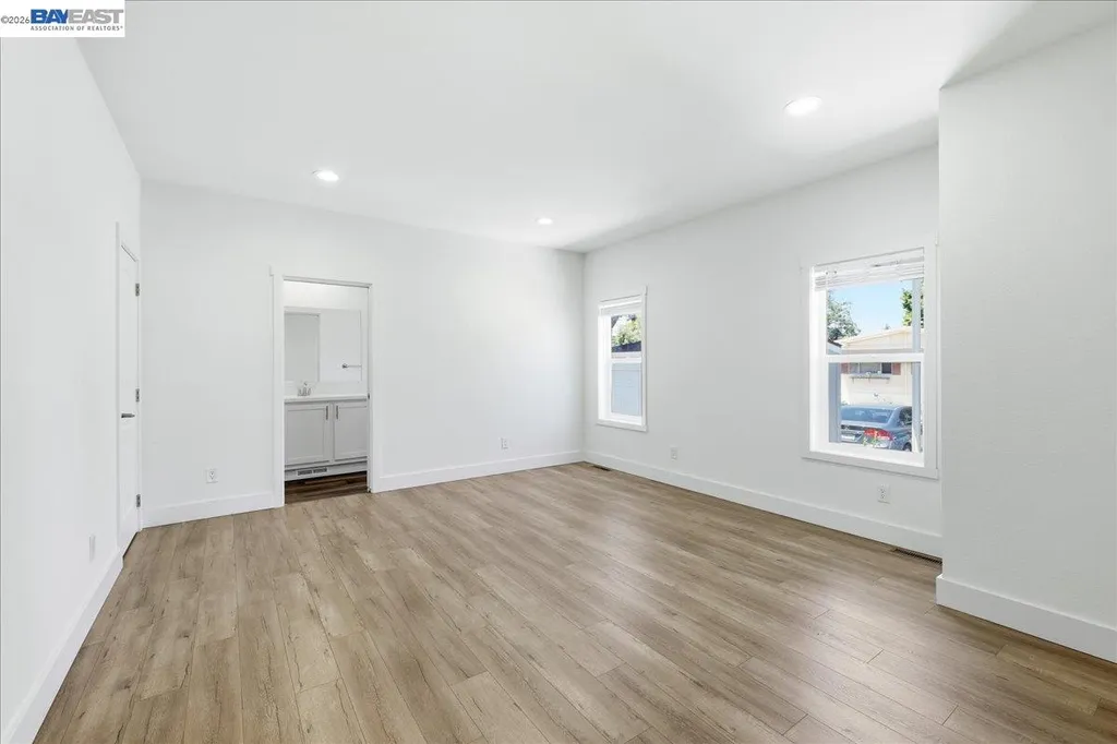 27915 Pueblo Springs Hayward CA 94545