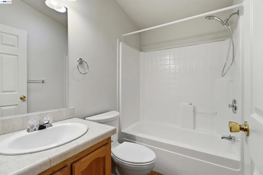 3263 Vineyard Avenue Pleasanton CA 94566