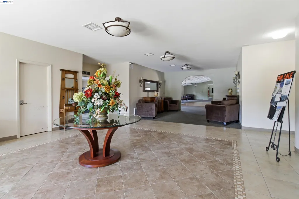 3263 Vineyard Avenue Pleasanton CA 94566