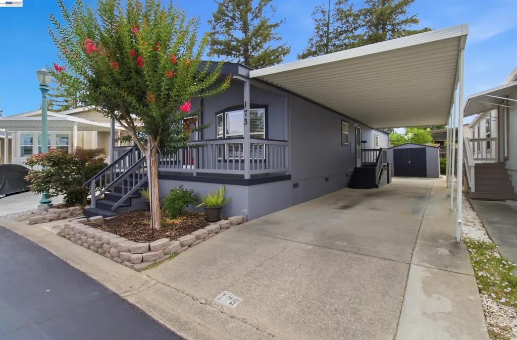 3263 Vineyard Avenue Pleasanton CA 94566
