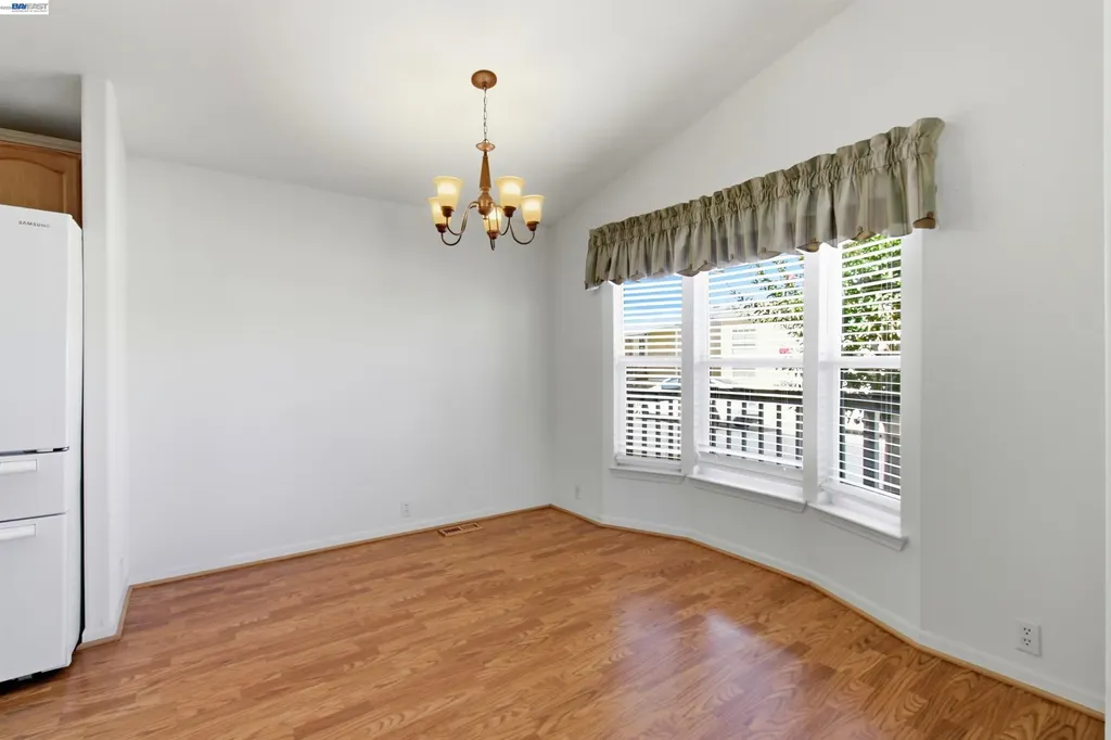 3263 Vineyard Avenue Pleasanton CA 94566