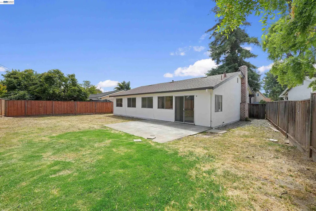32466 Lake Berryessa Drive Fremont CA 94555