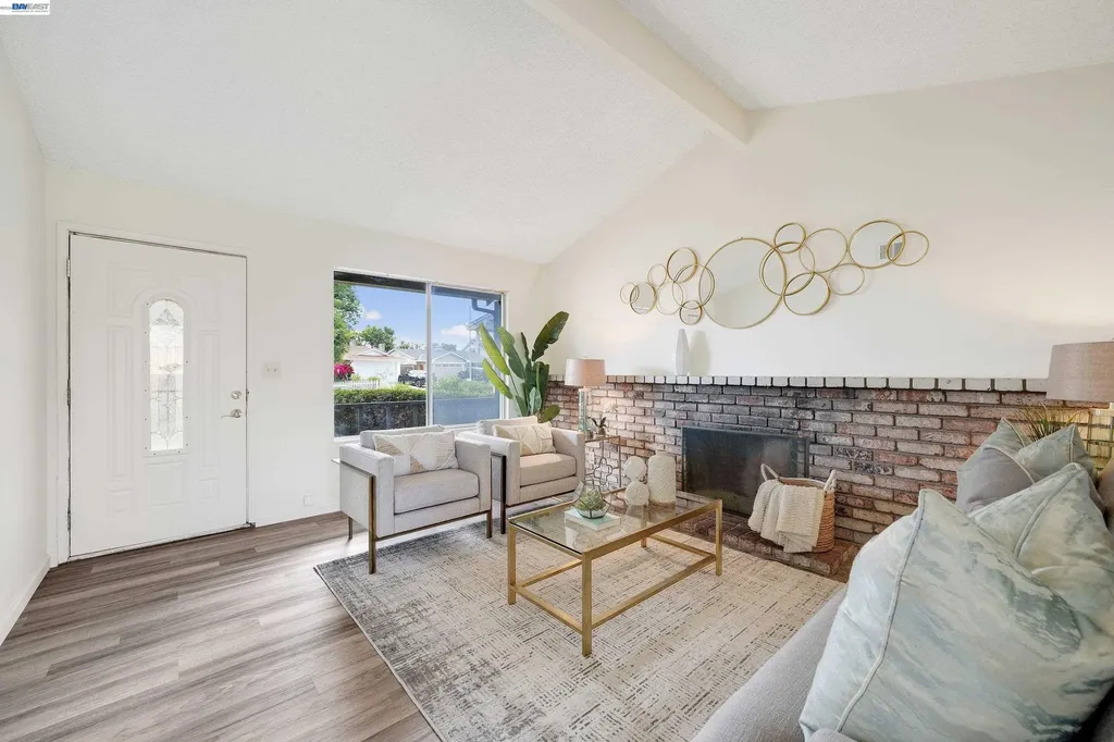 32466 Lake Berryessa Drive Fremont CA 94555
