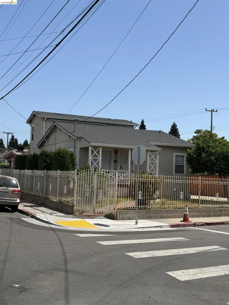 918 Royal Street Oakland CA 94603