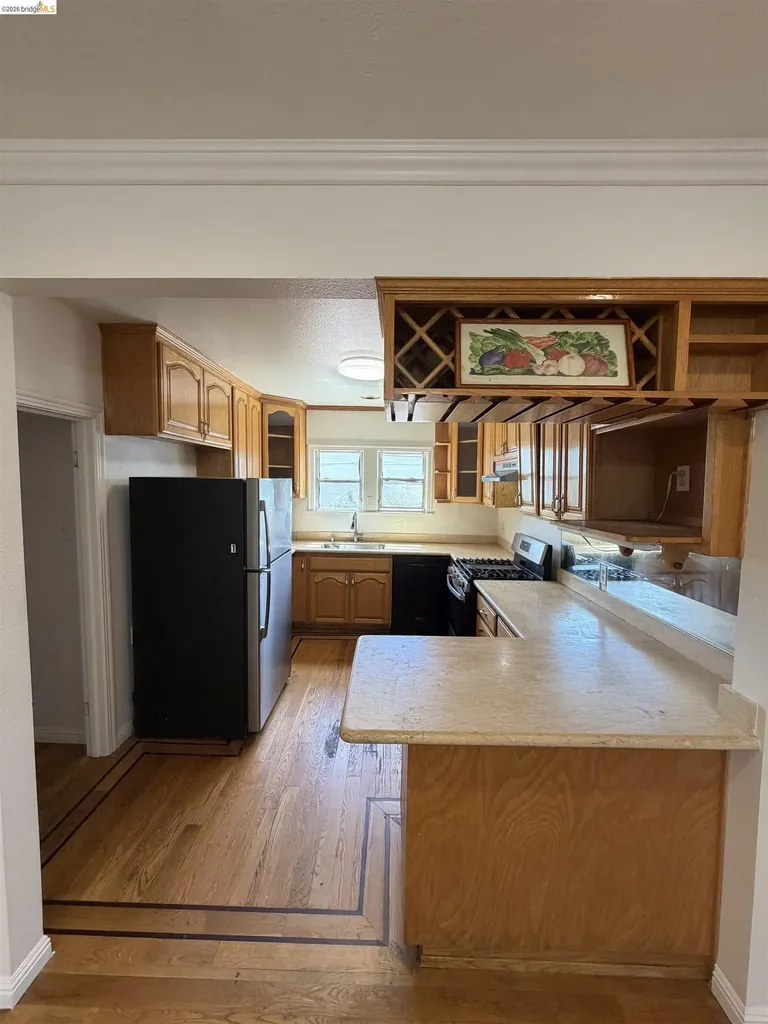 918 Royal Street Oakland CA 94603