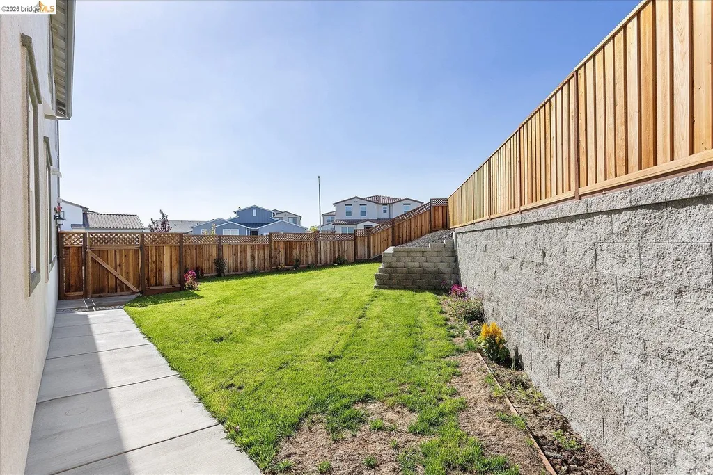 5601 Ridgepoint Way Antioch CA 94531