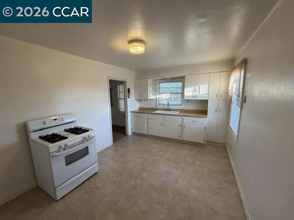 2344 Scenic Avenue Martinez CA 94553
