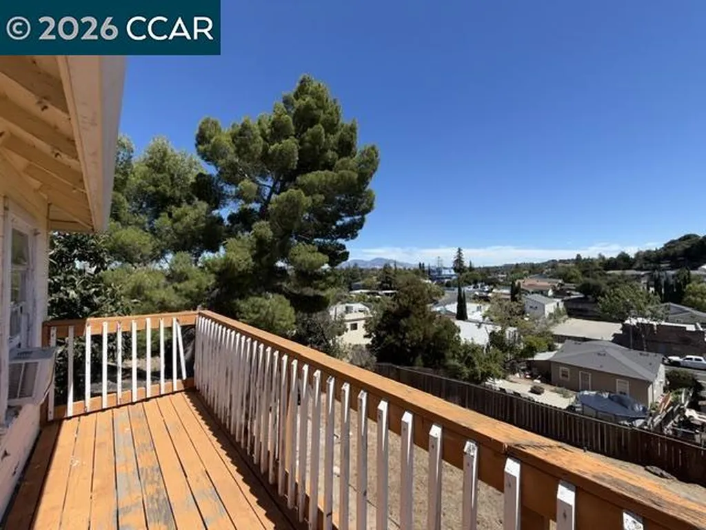 2344 Scenic Avenue Martinez CA 94553